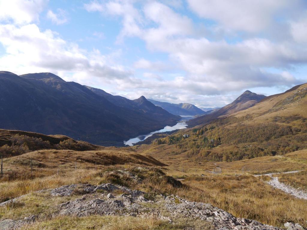 Hotel Tigh Na Cheo Kinlochleven Esterno foto