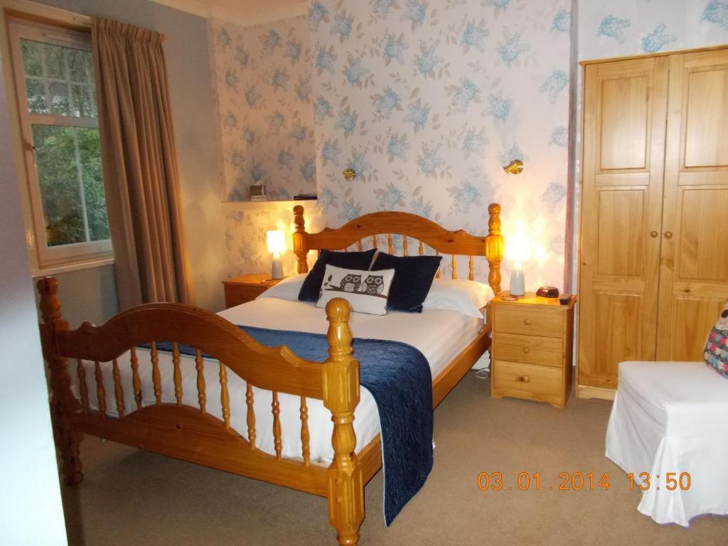 Hotel Tigh Na Cheo Kinlochleven Esterno foto