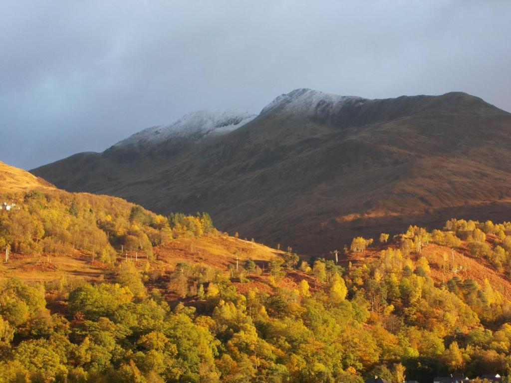 Hotel Tigh Na Cheo Kinlochleven Esterno foto
